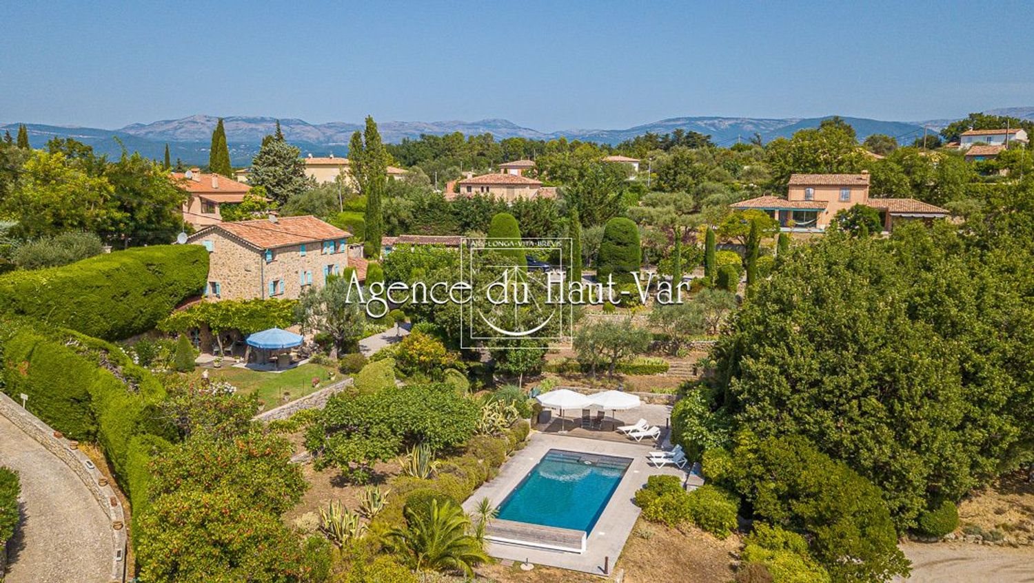 Maison à vendre, 270m², Montauroux