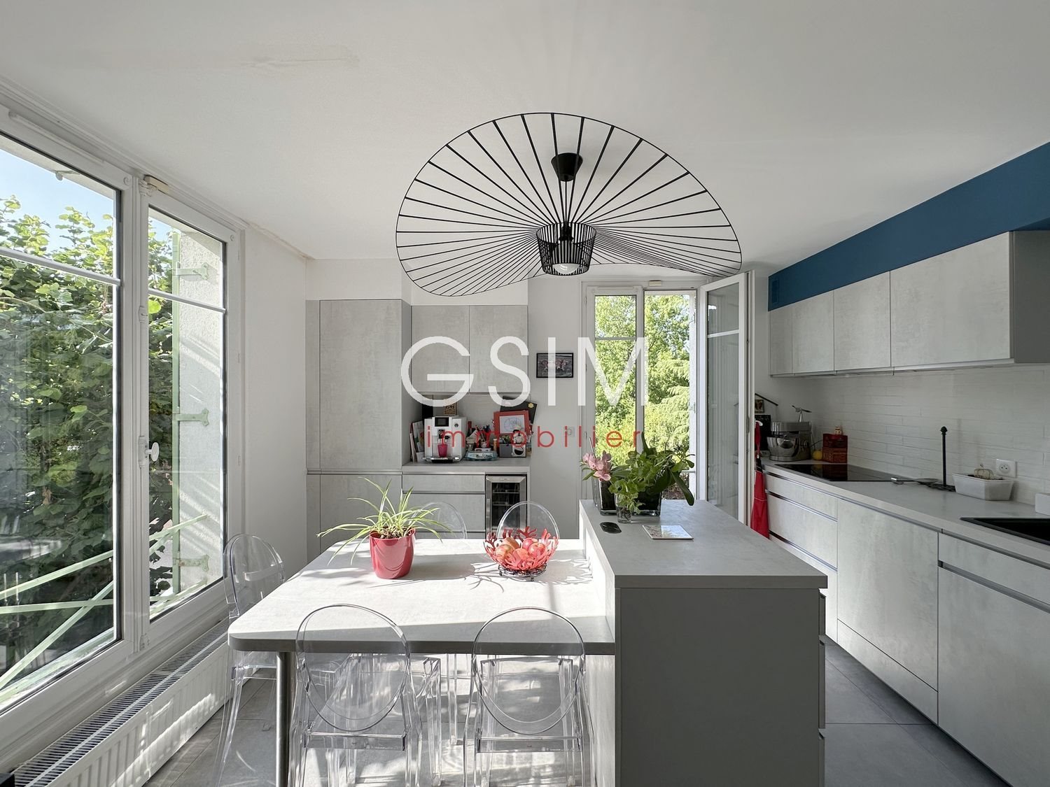 Maison à louer, 171m², Garches