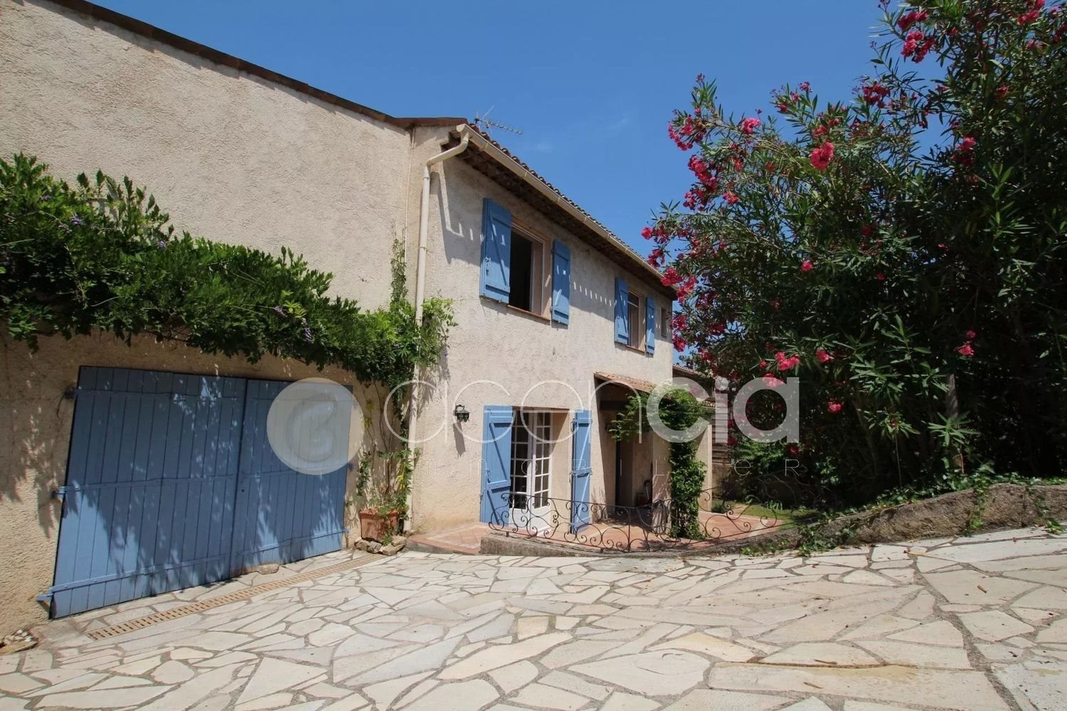 Maison à vendre, 117m², Le Rouret