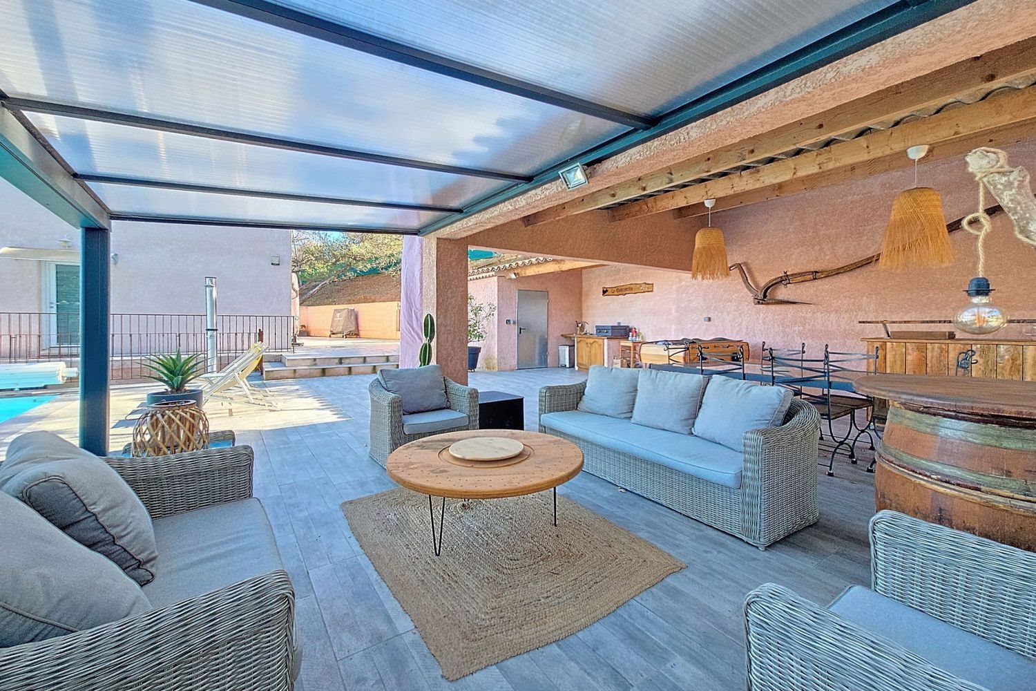 Maison à vendre, 170m², Mimet