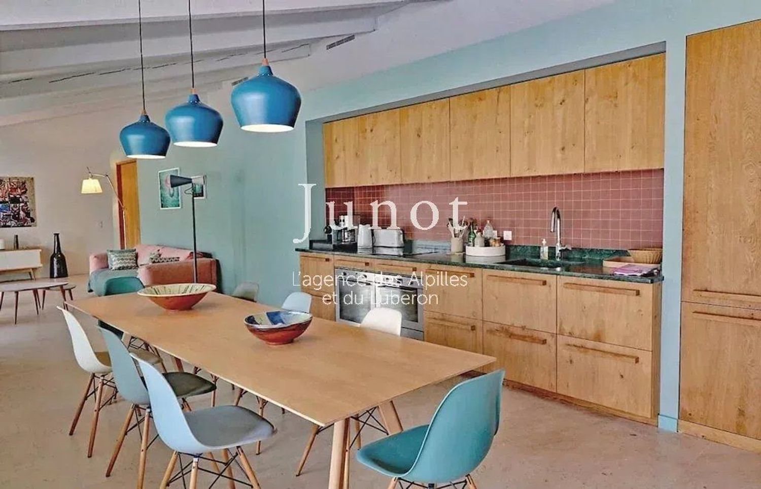 Maison à louer, 180m², Saint-Rémy-de-Provence