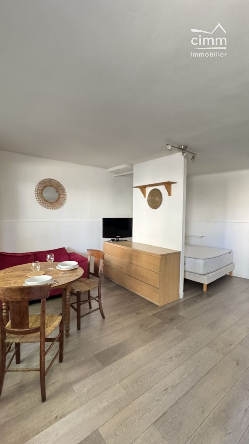 Appartement à louer, 23m², L'Isle-sur-la-Sorgue