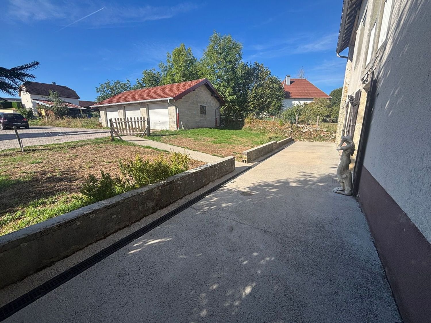 Appartement à louer, 84m², Flangebouche