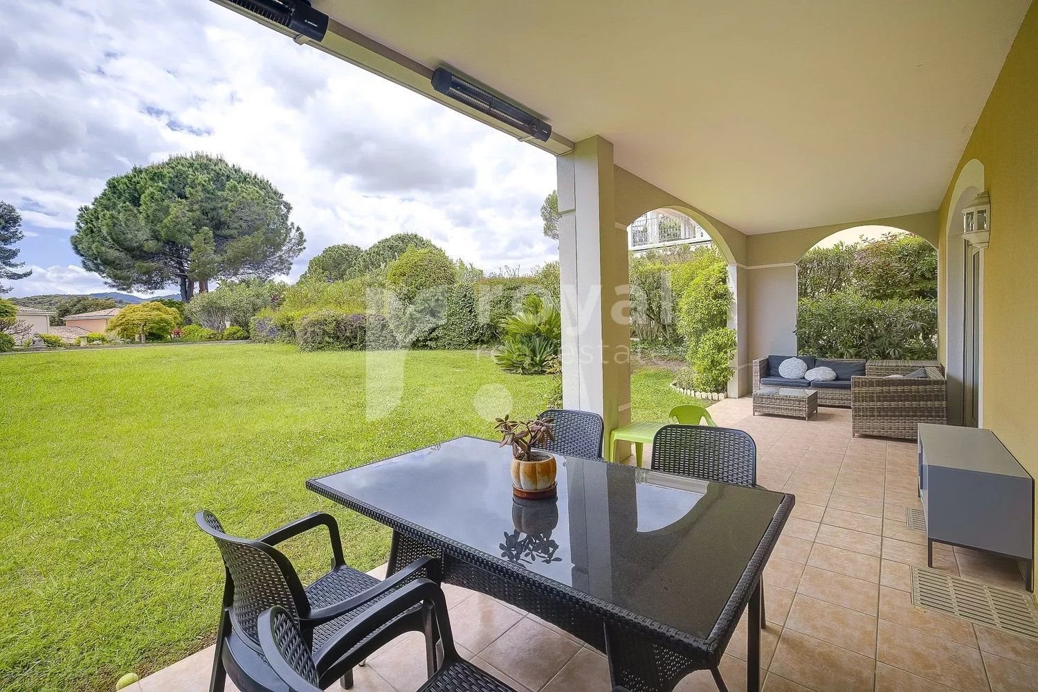 Appartement à louer, 95m², Mougins