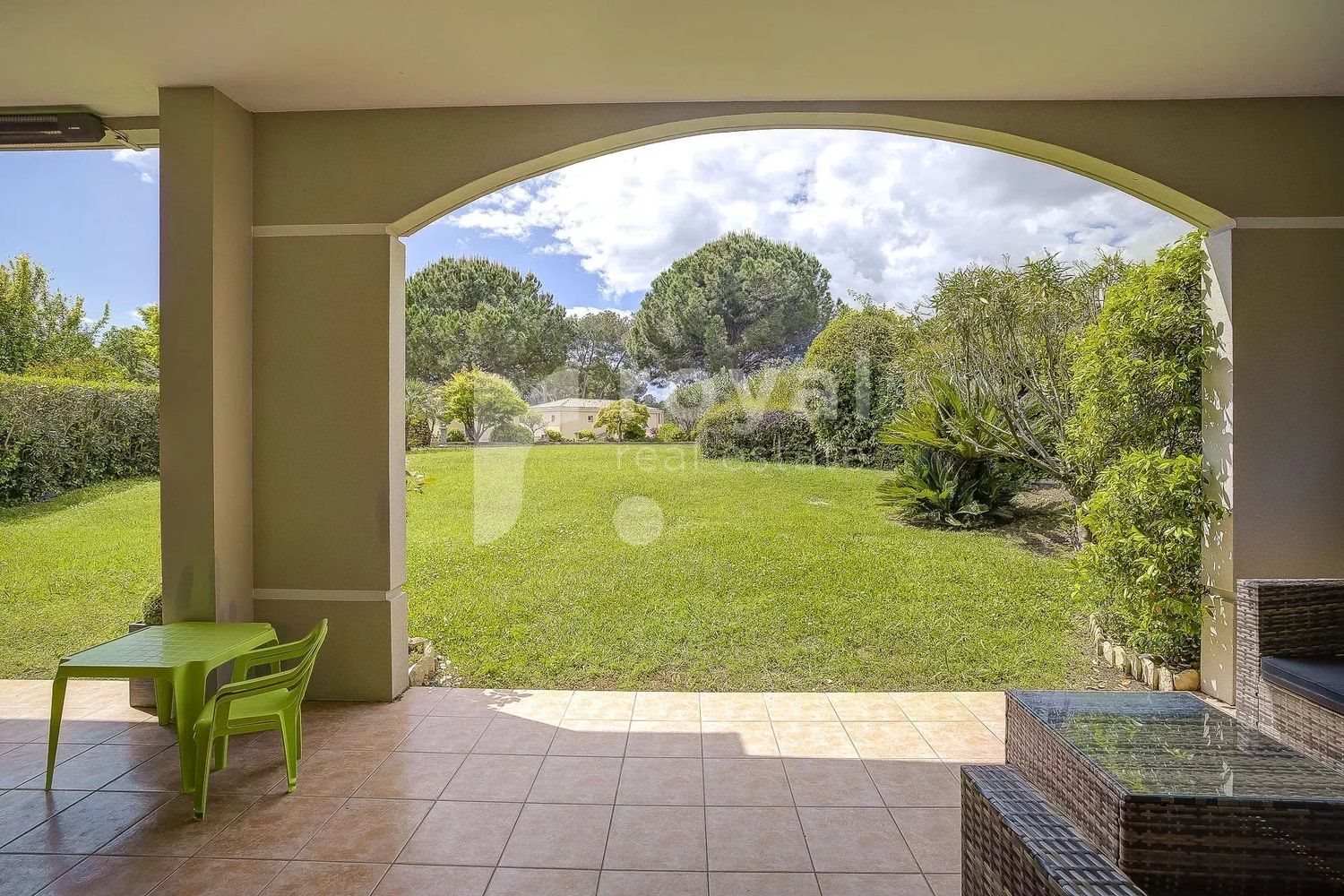 Appartement à louer, 95m², Mougins