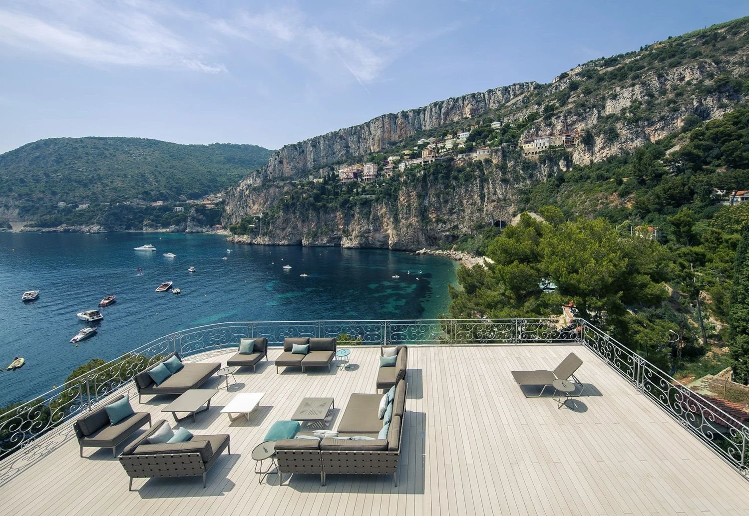 Maison à louer, 588m², Cap-d'Ail