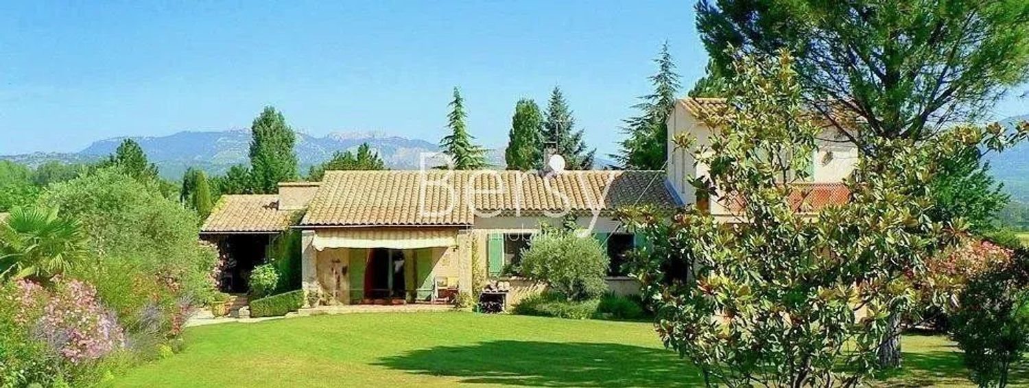 Maison à vendre, 190m², Aubignan