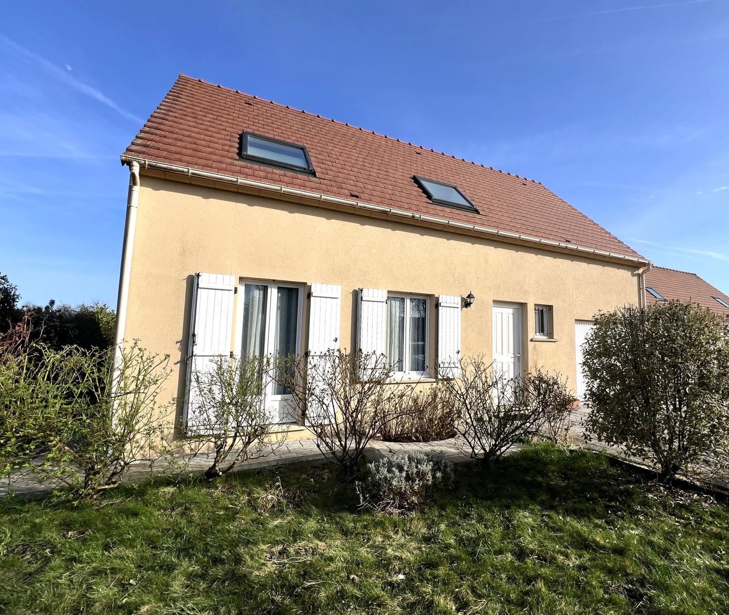 Maison à vendre, 104m², Serville