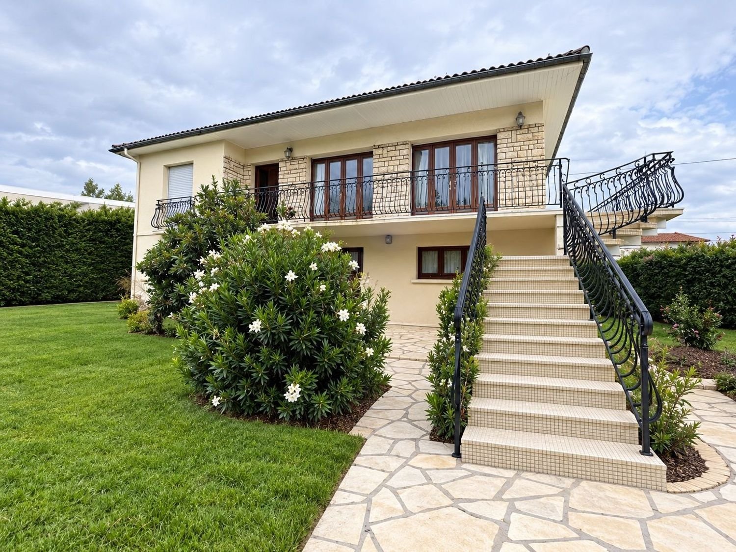 Maison à vendre, 212m², Lormont