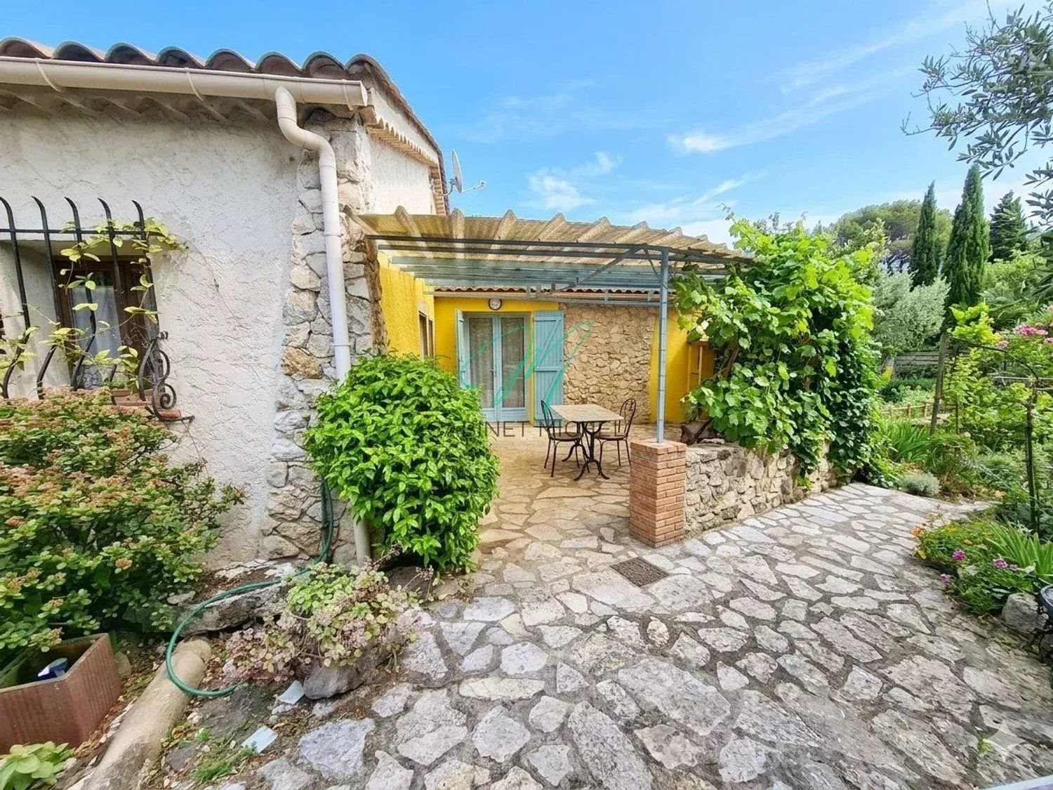 Maison à vendre, 100m², Roquefort-les-Pins