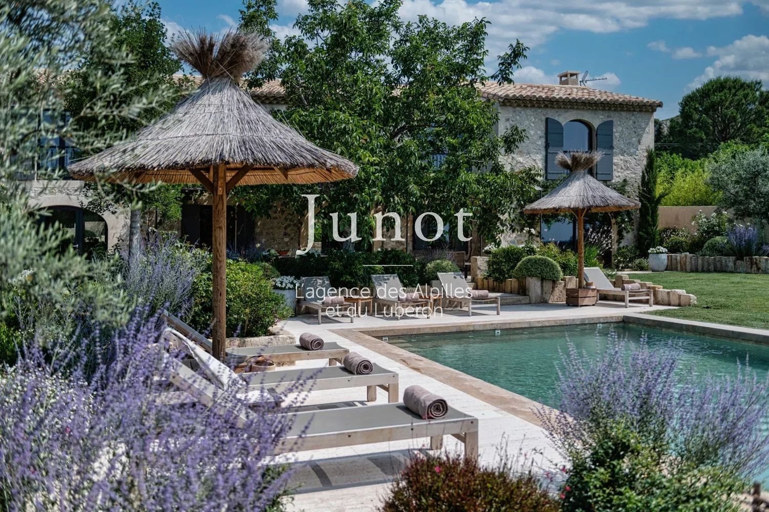 Maison à louer, 280m², Maussane-les-Alpilles