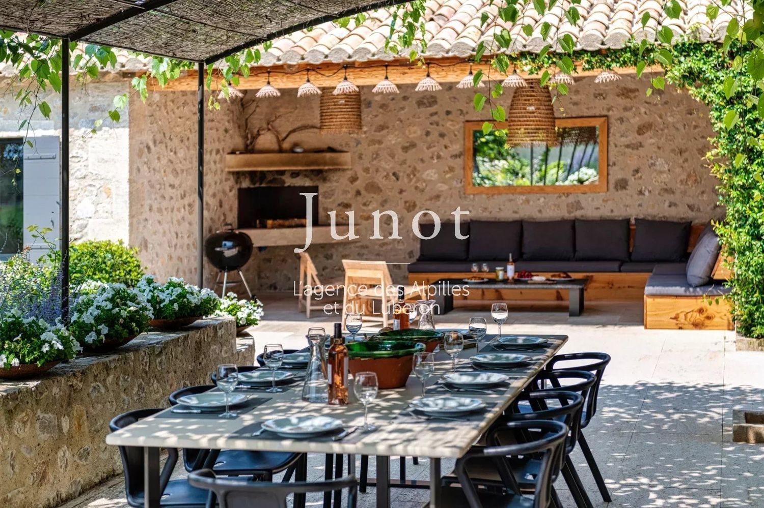 Maison à louer, 280m², Maussane-les-Alpilles