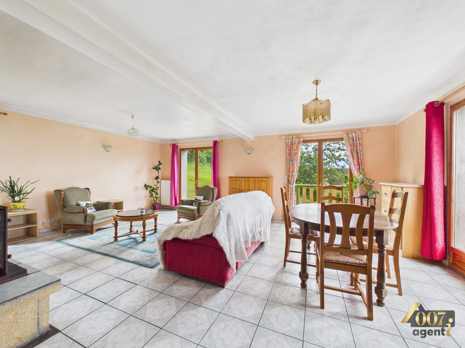 Maison à vendre, 124m², Laissaud