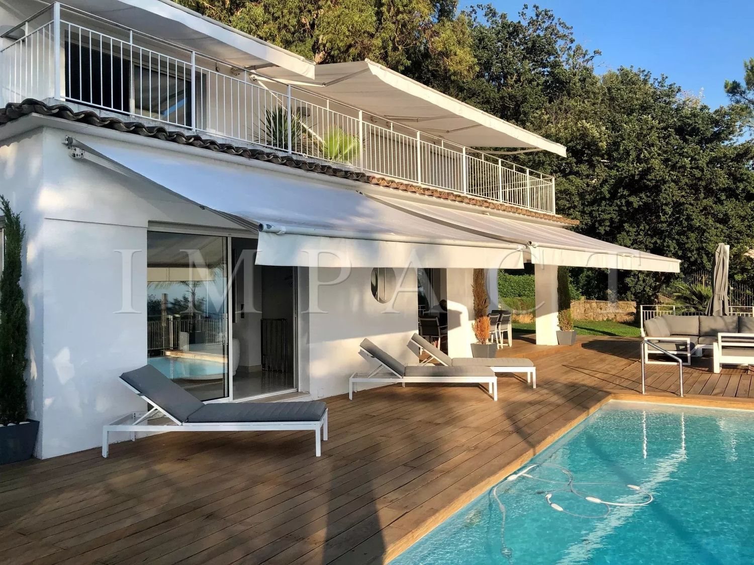 Maison à louer, 300m², Le Cannet
