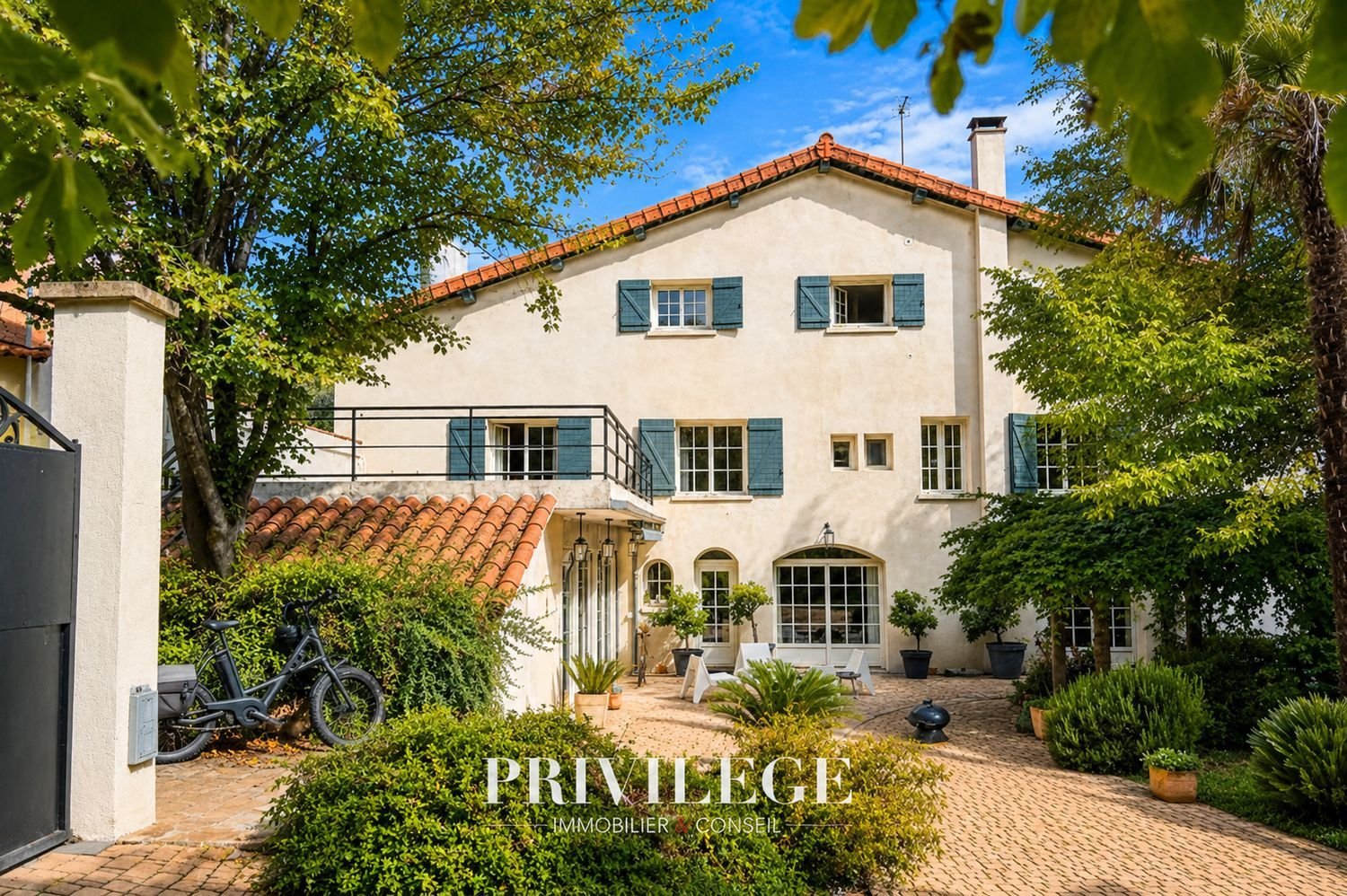 Maison à vendre, 310m², Saint-Cyr-au-Mont-d'Or