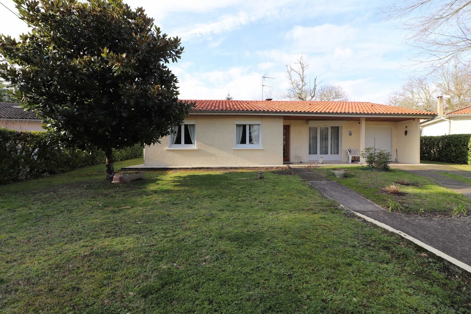 Maison à vendre, 100m², Léognan