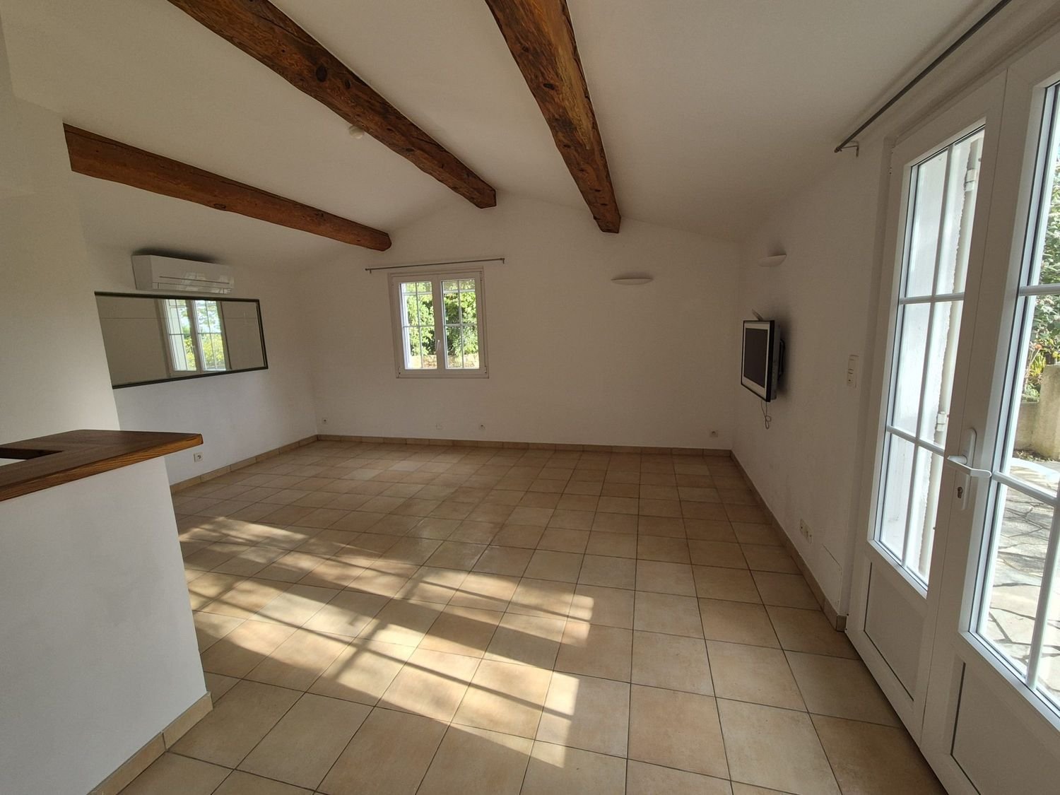 Maison à louer, 42m², Ceyreste
