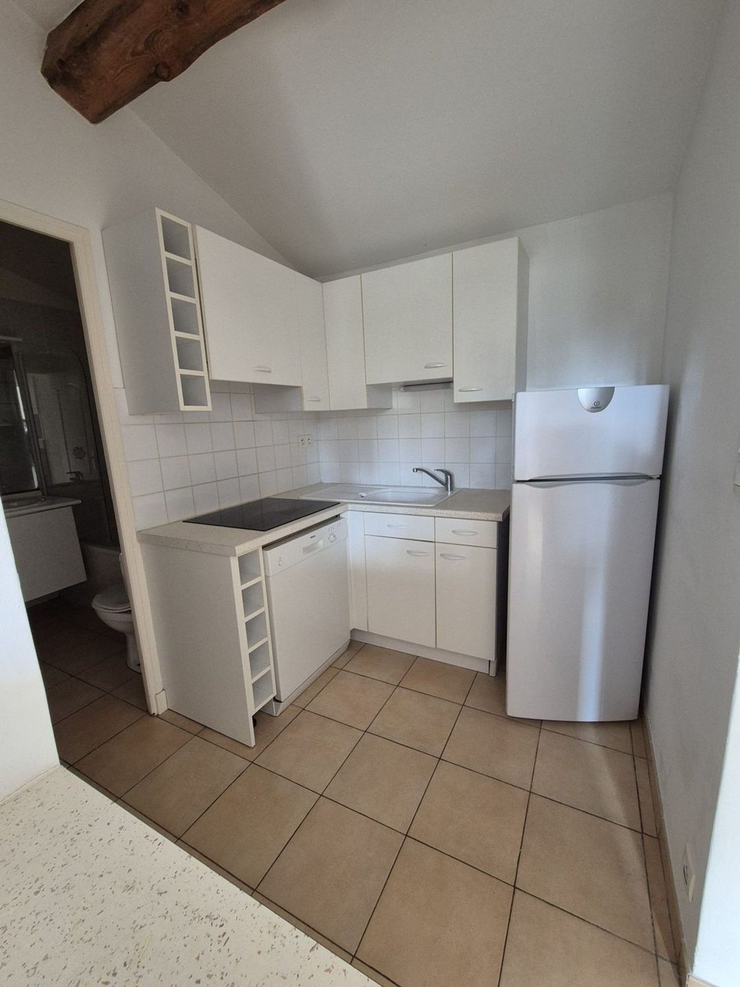 Maison à louer, 42m², Ceyreste