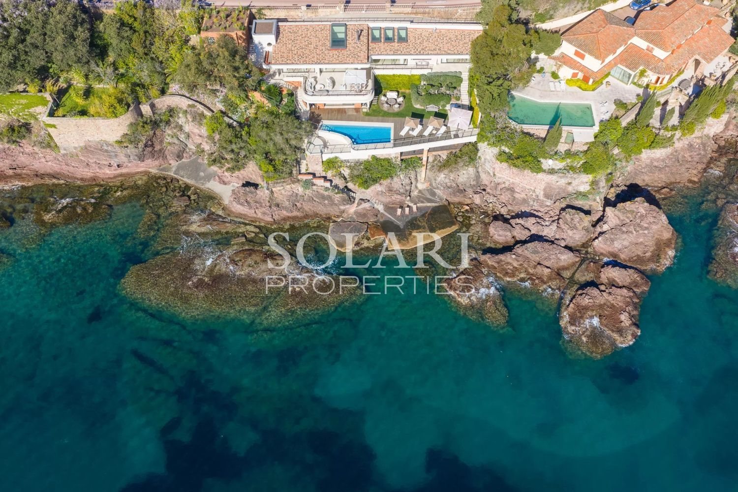 Maison à louer, 250m², Théoule-sur-Mer