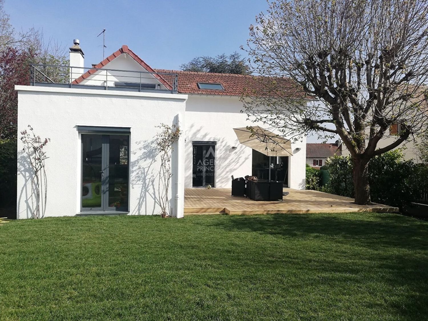 Maison à vendre, 165m², Le Mesnil-le-Roi