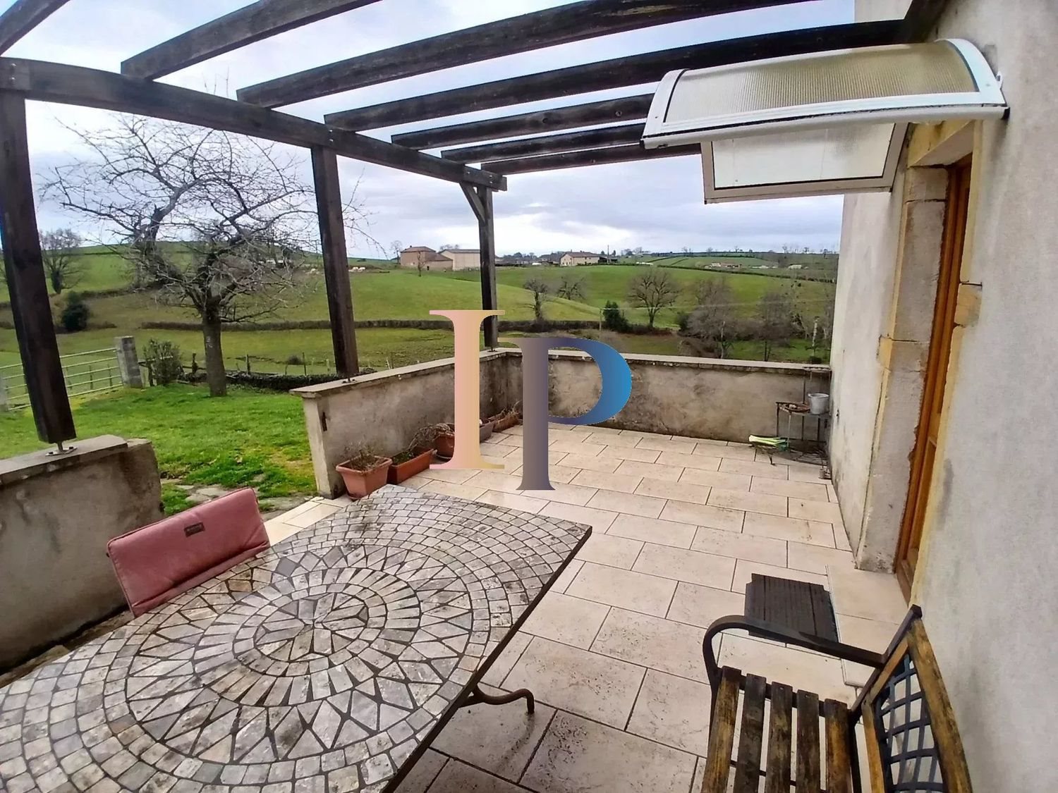 Maison à vendre, 158m², Charlieu