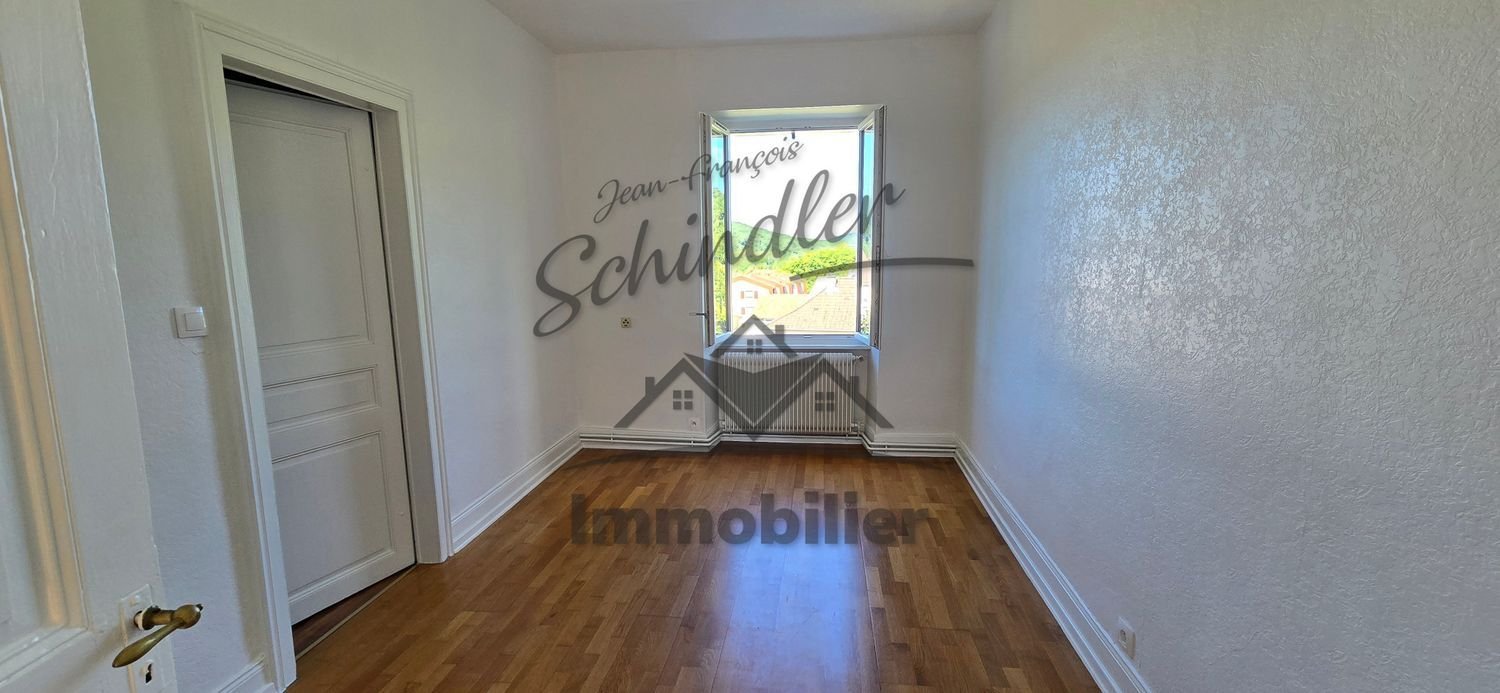 Appartement à louer, 113m², Rougemont-le-Château