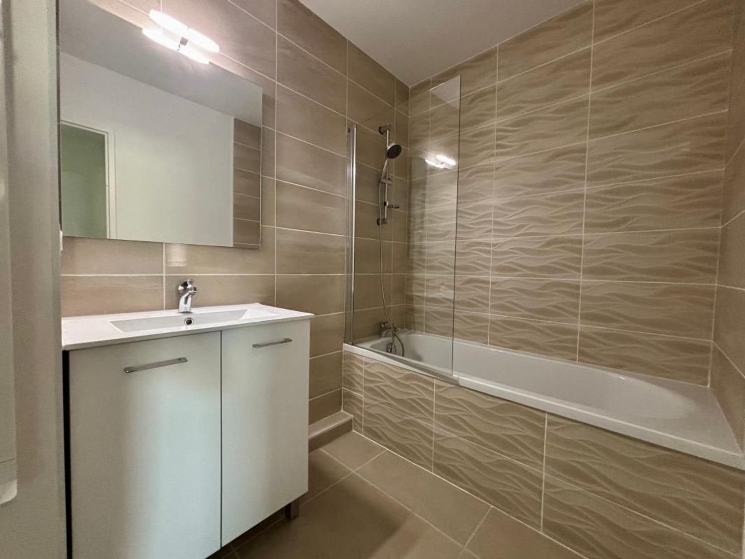 Appartement à vendre, 73m², Marguerittes
