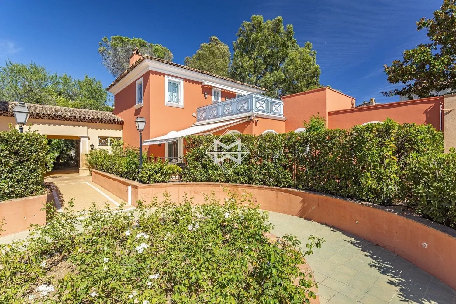 Maison à louer, 262m², Saint-Tropez