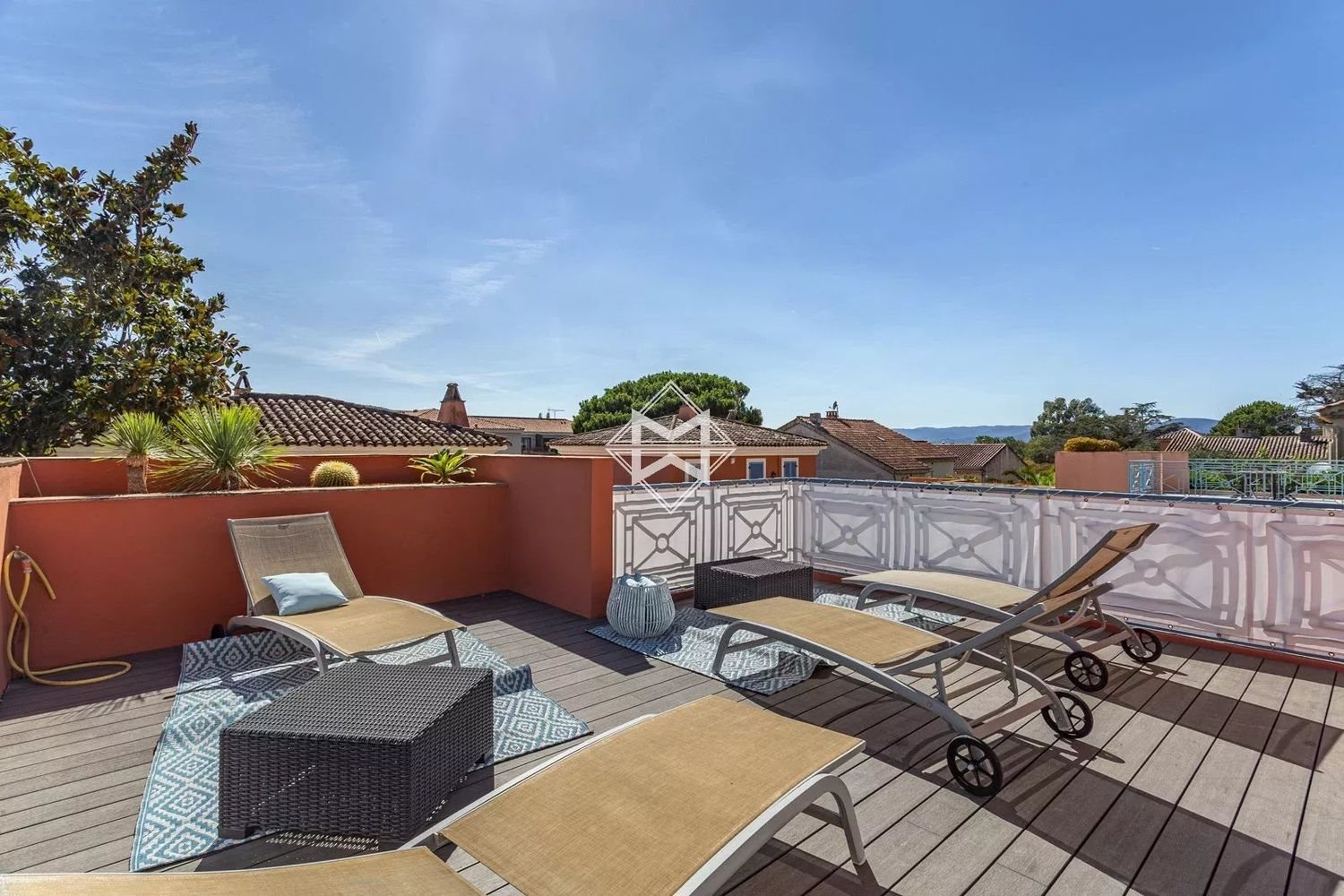 Maison à louer, 262m², Saint-Tropez