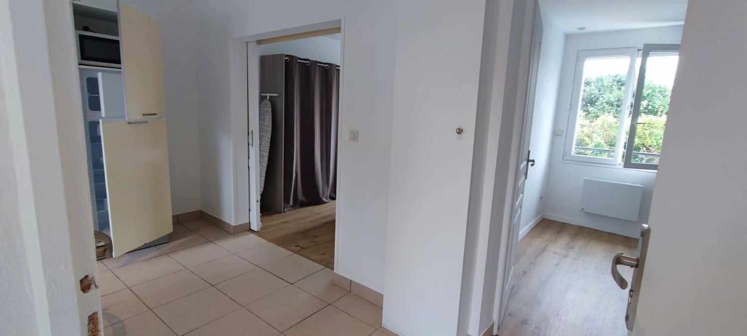 Appartement à louer, 40m², Plomodiern