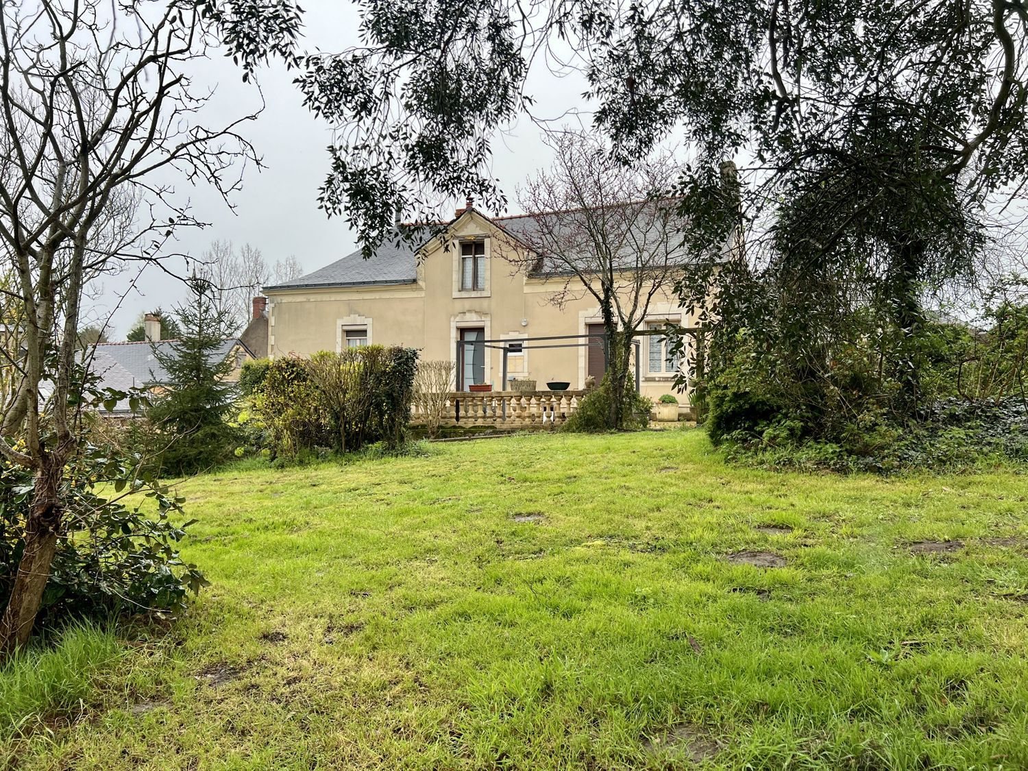 Maison à vendre, 140m², La Chapelle-Saint-Laud