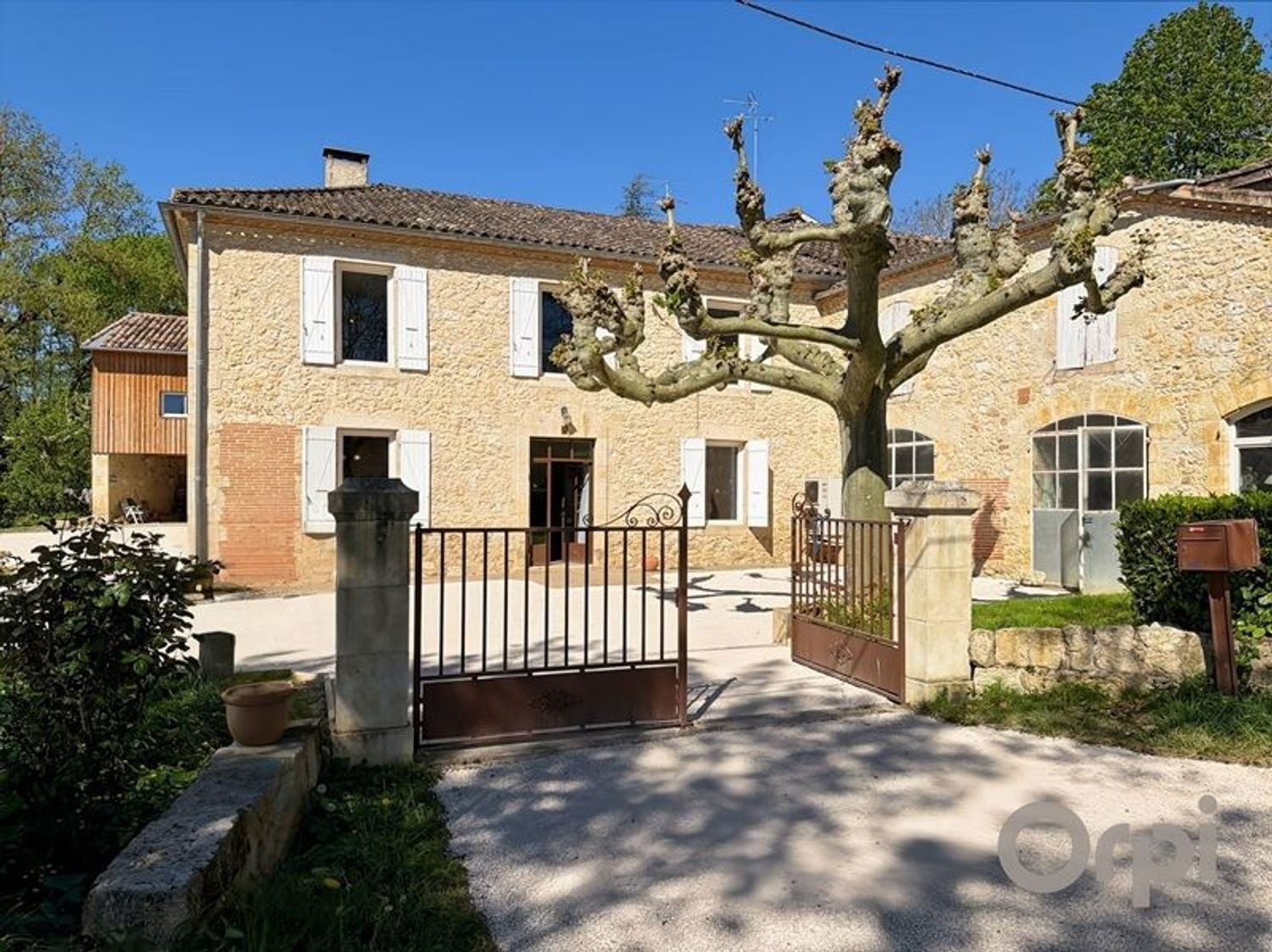 Maison à vendre, 230m², Soumensac