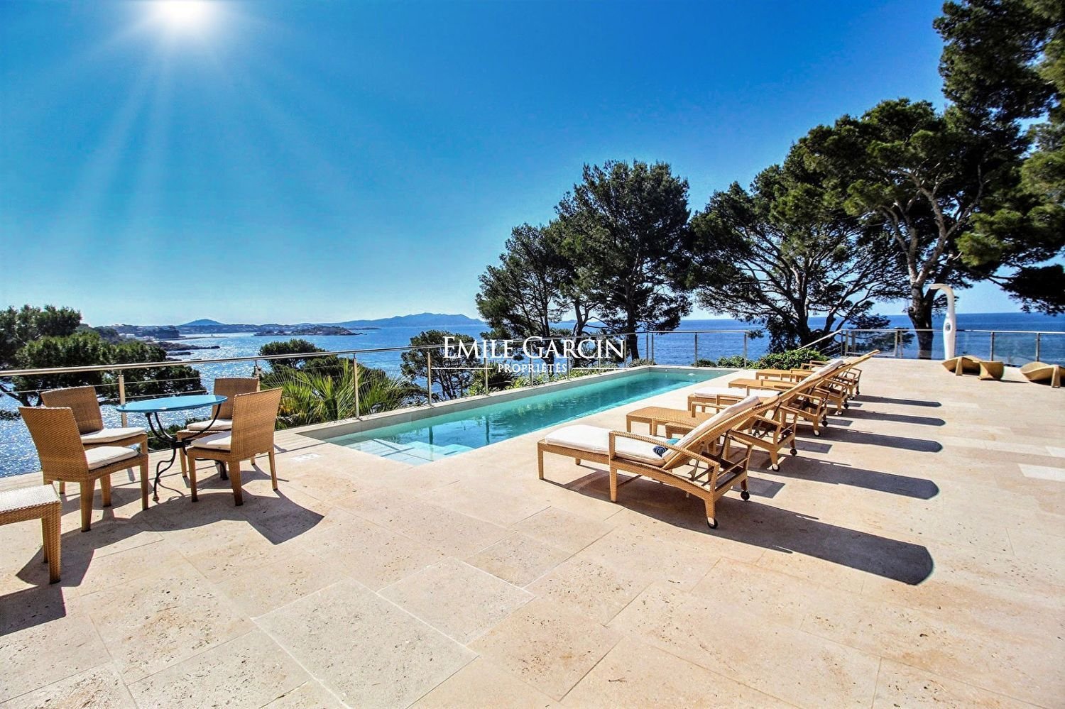 Maison à louer, 400m², Bandol