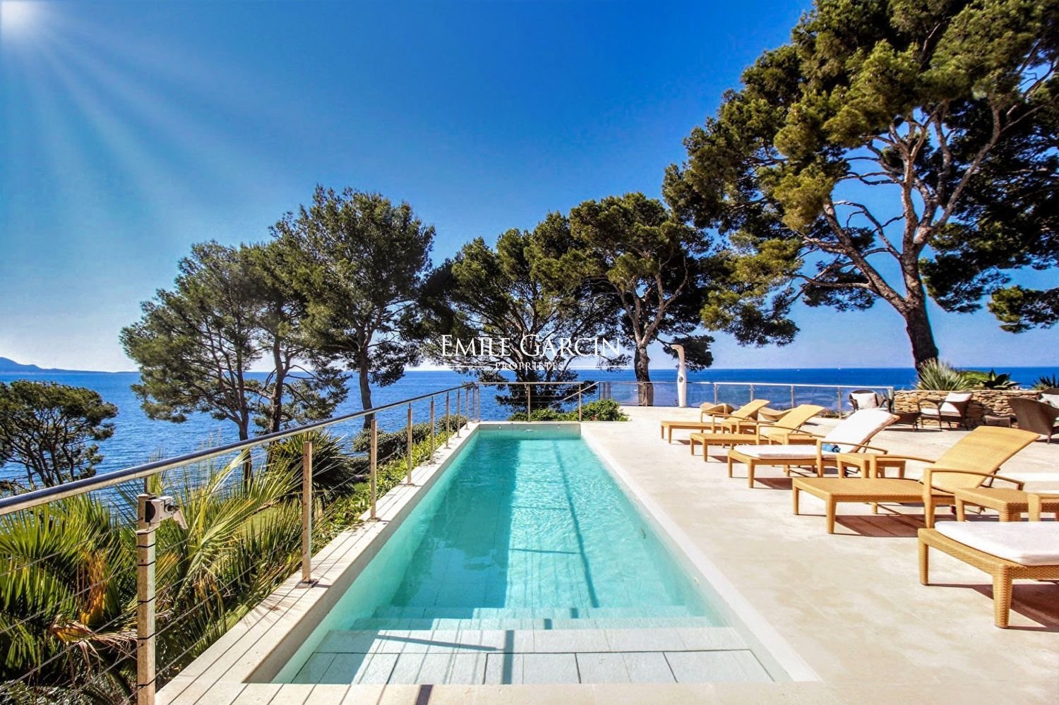 Maison à louer, 400m², Bandol