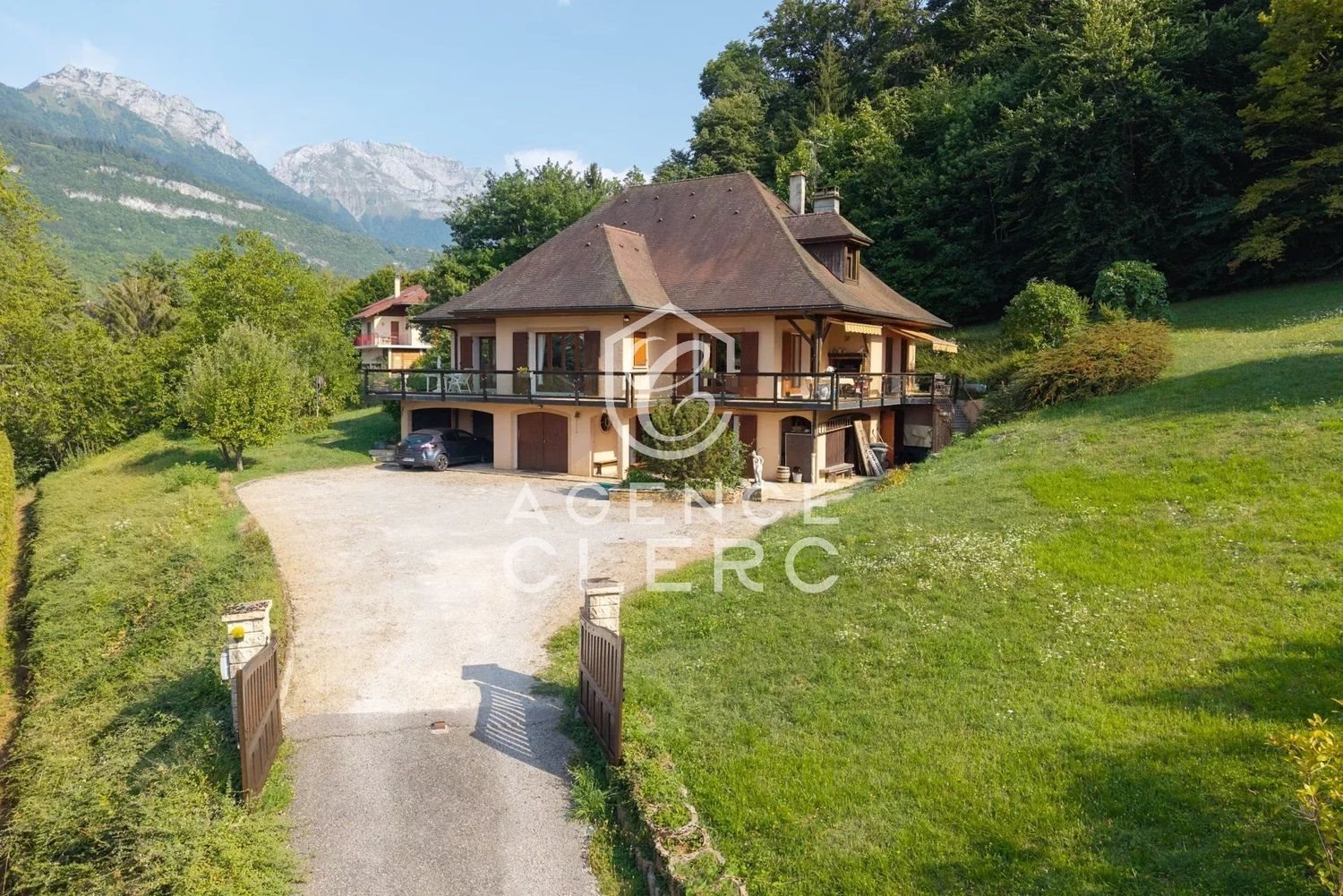 Maison à vendre, 242m², Menthon-Saint-Bernard