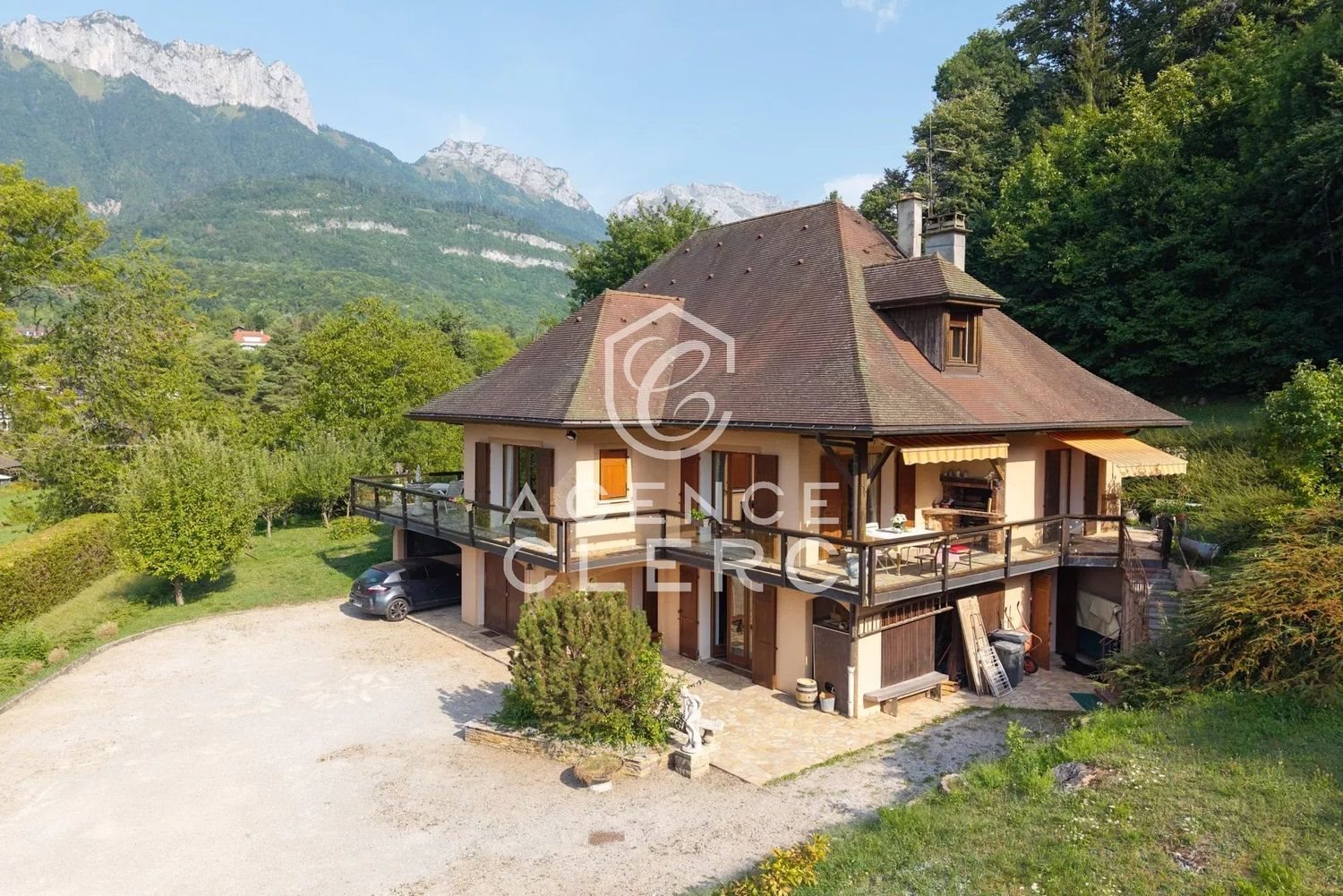 Maison à vendre, 242m², Menthon-Saint-Bernard