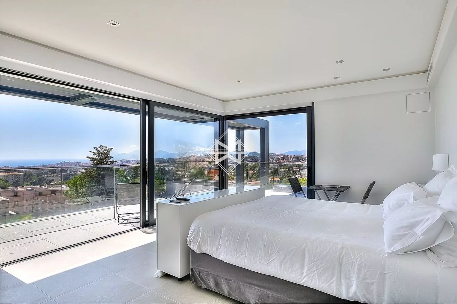 Maison à louer, 450m², Le Cannet