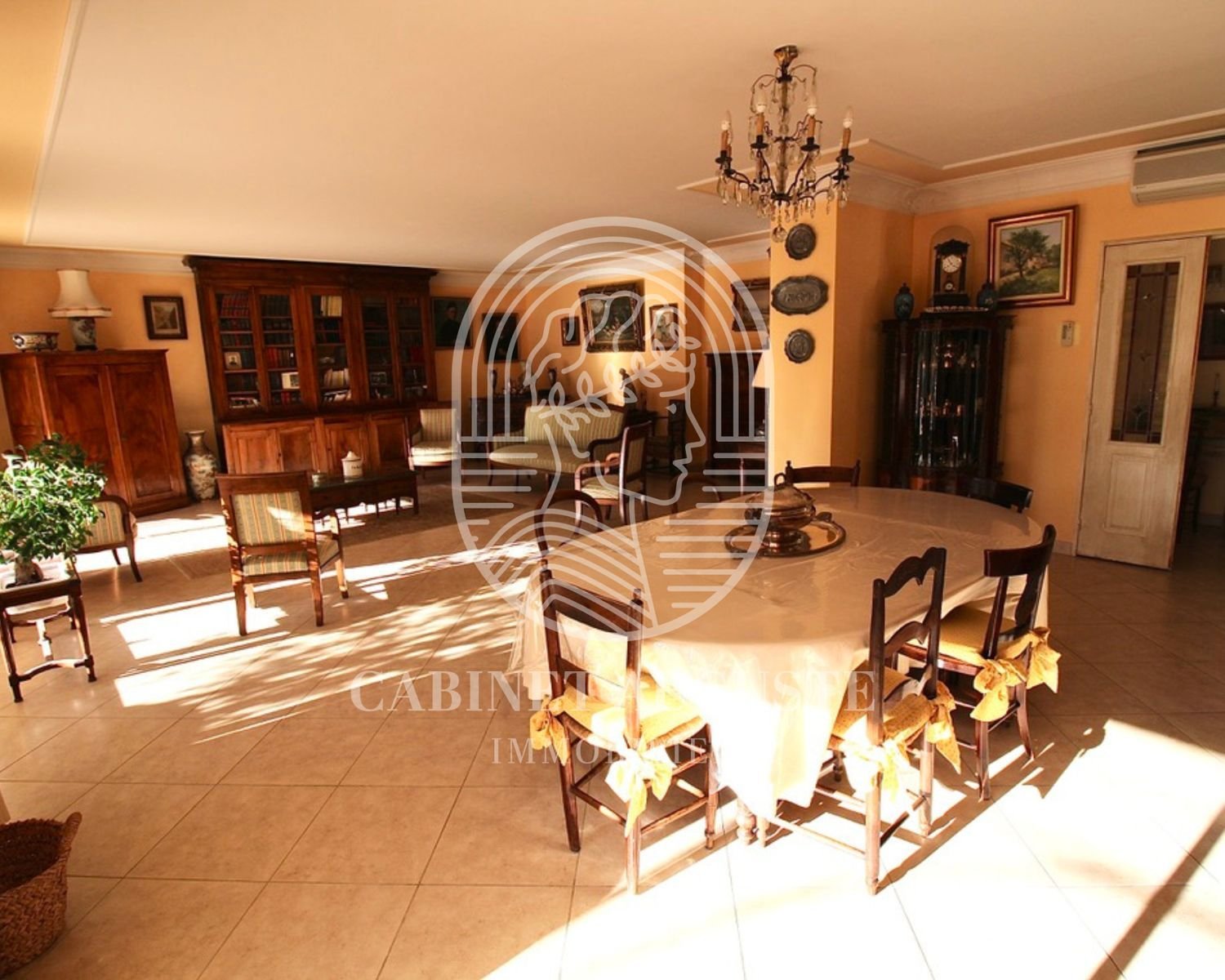 Appartement à vendre, 170m², Nîmes