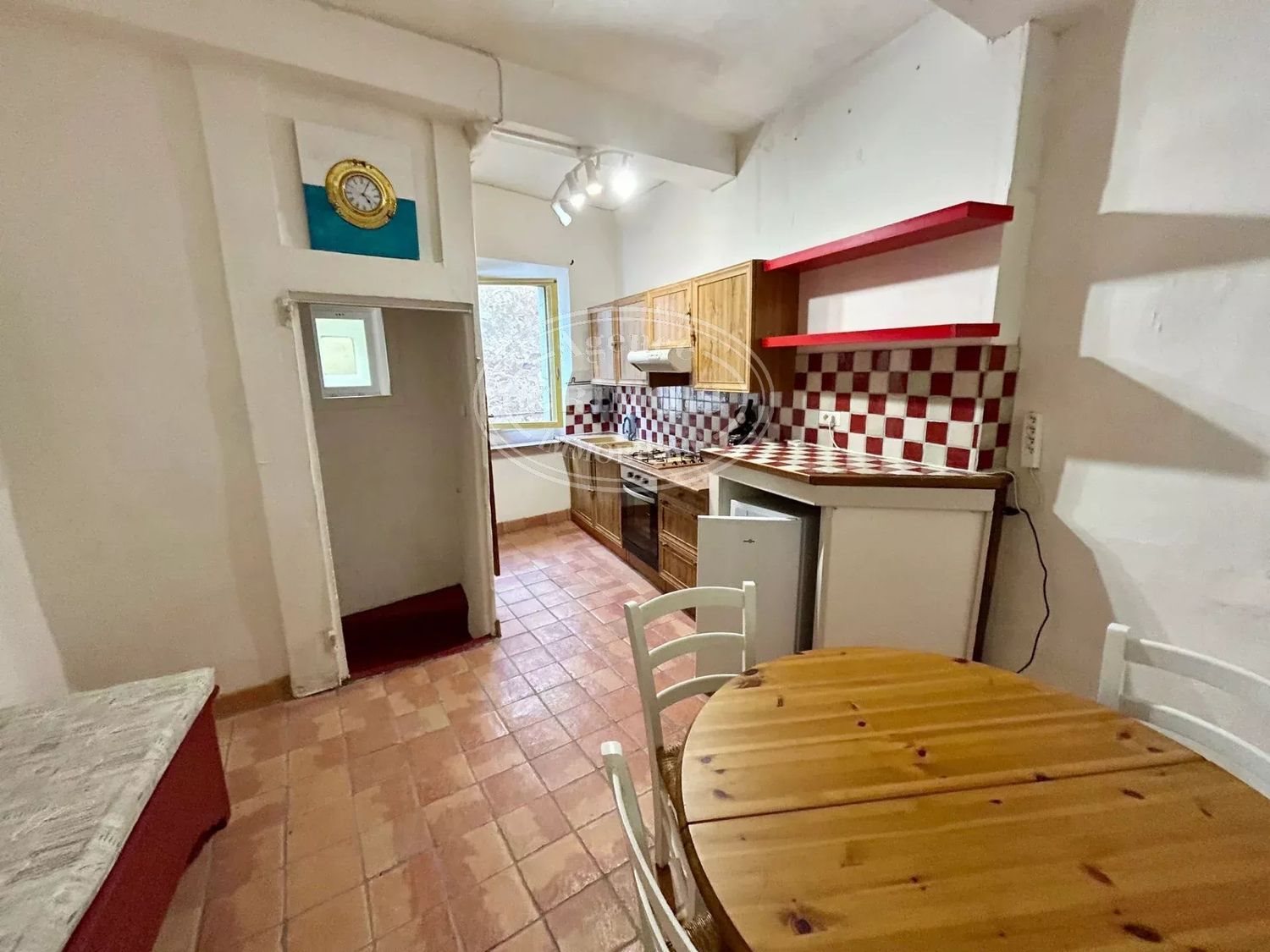 Maison à louer, 42m², Thézan-des-Corbières