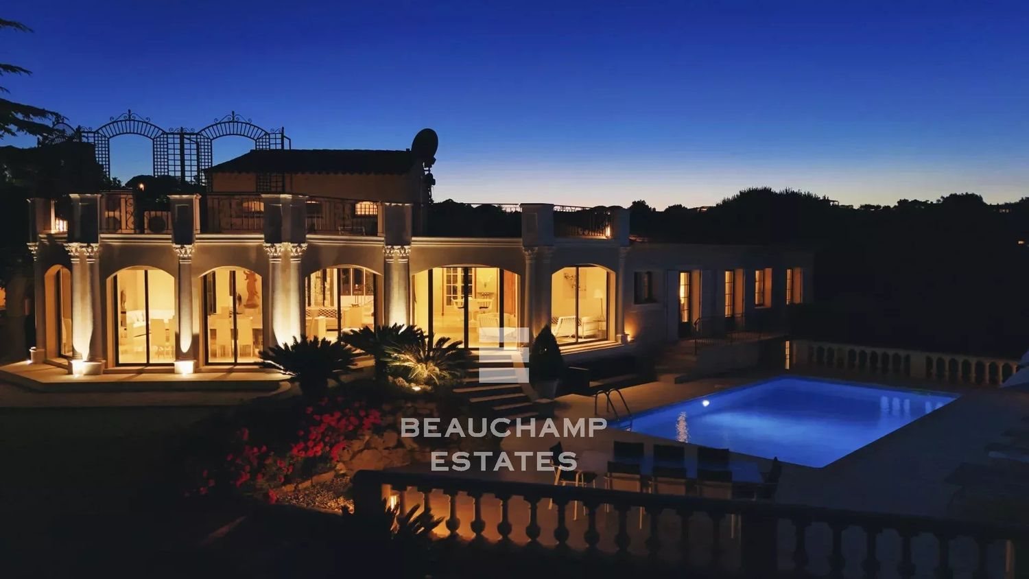 Maison à louer, 600m², Cannes