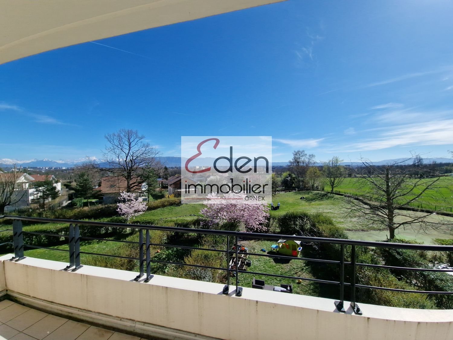 Appartement à vendre, 68m², Prévessin-Moëns