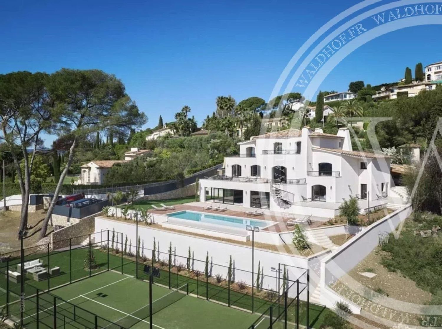Maison à louer, 450m², Mougins