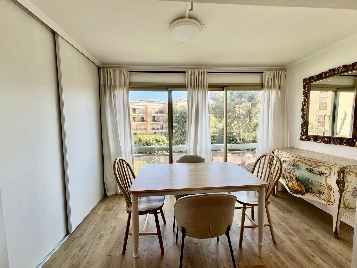 Appartement à louer, 55m², Le Cannet