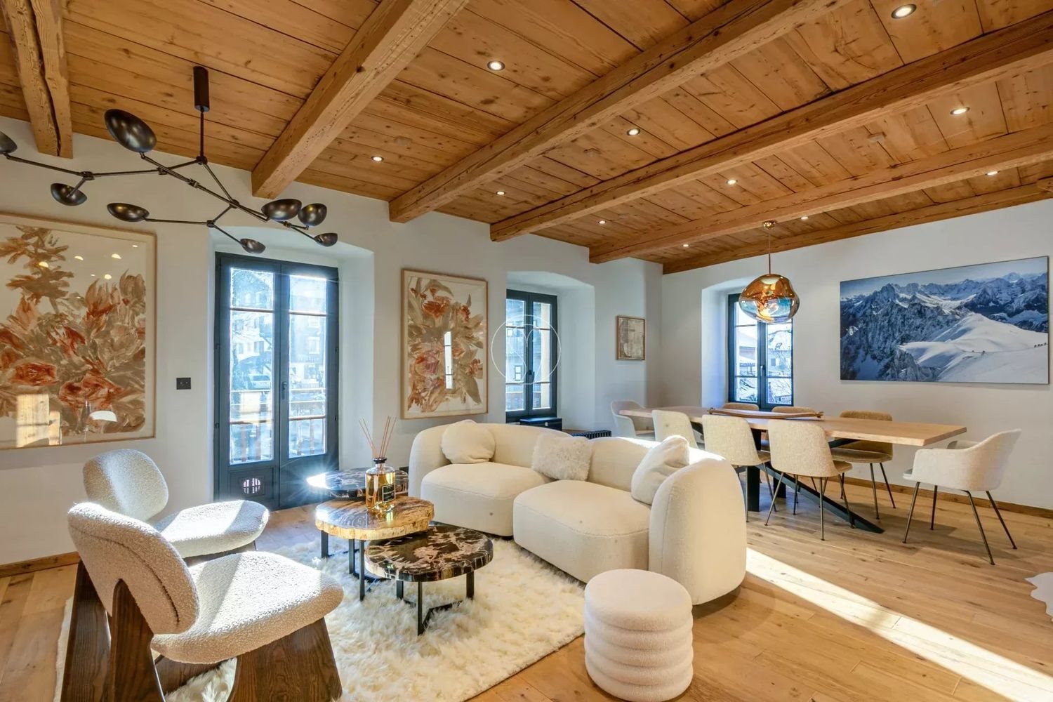 Appartement à louer, 211m², Megève