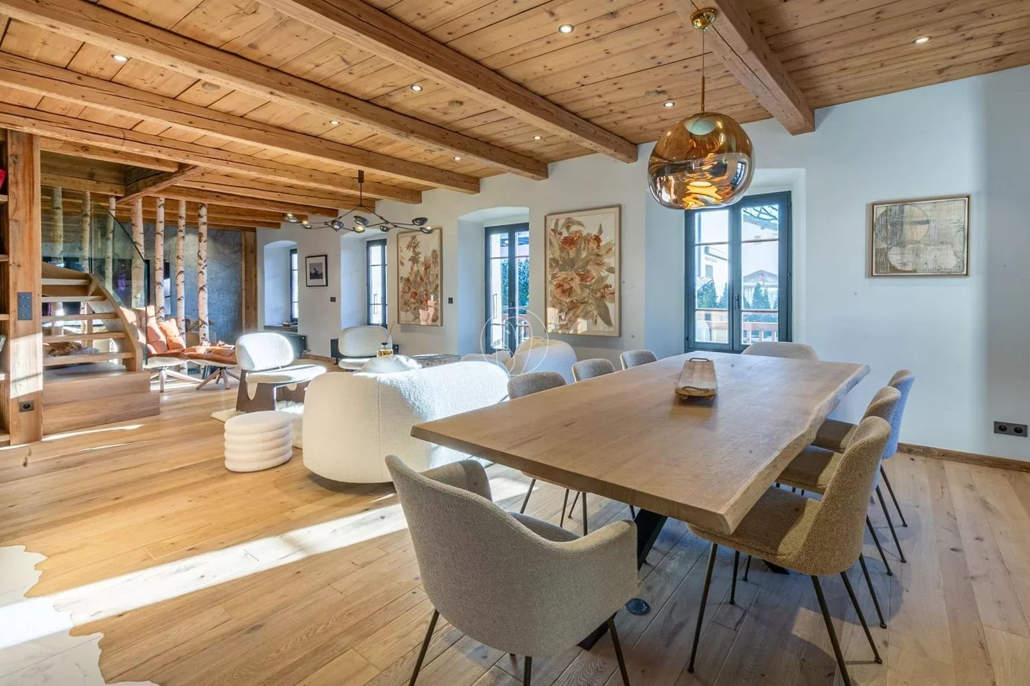 Appartement à louer, 211m², Megève