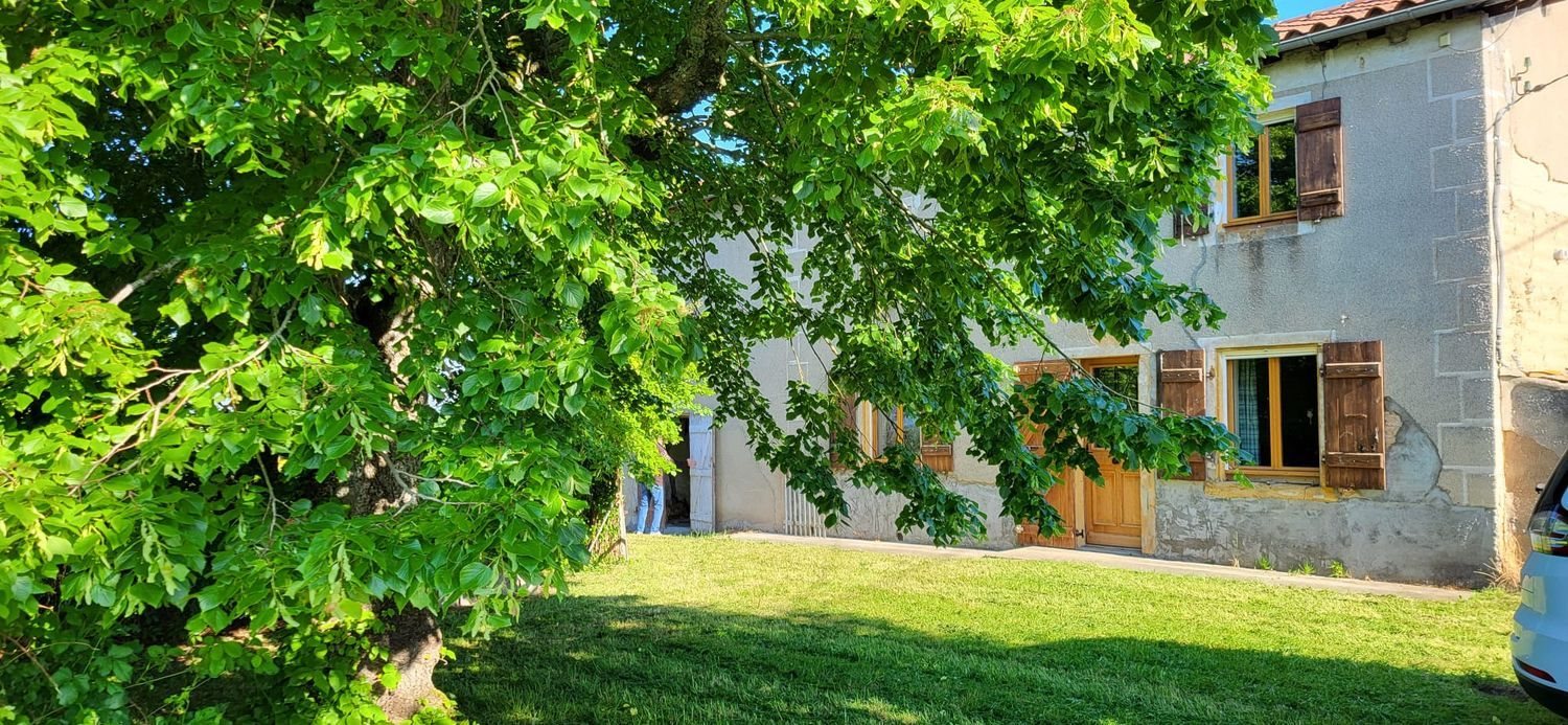Maison à vendre, 105m², La Pacaudière