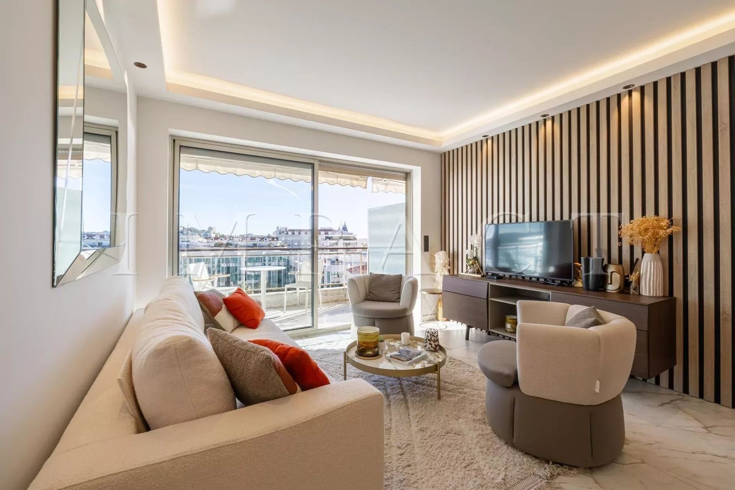 Appartement à louer, 70m², Cannes