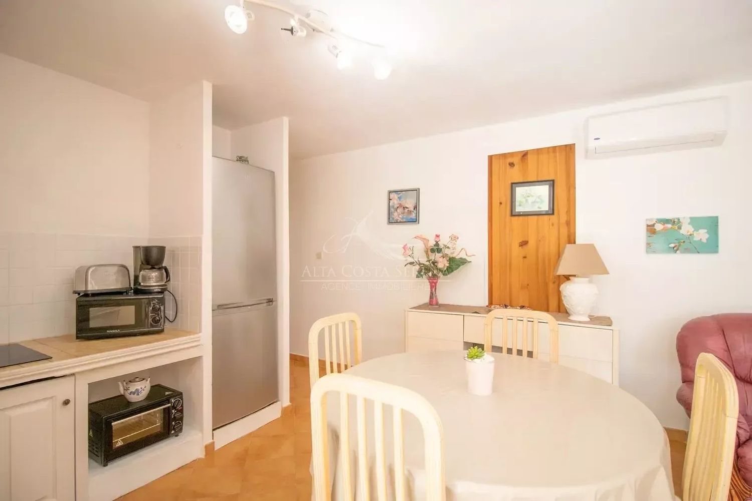 Maison à louer, 55m², Alata