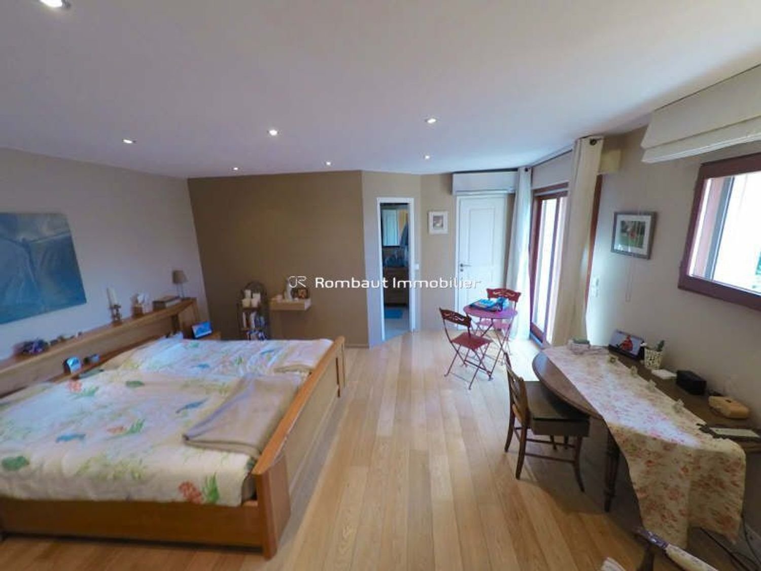 Maison à louer, 219m², La Celle-Saint-Cloud
