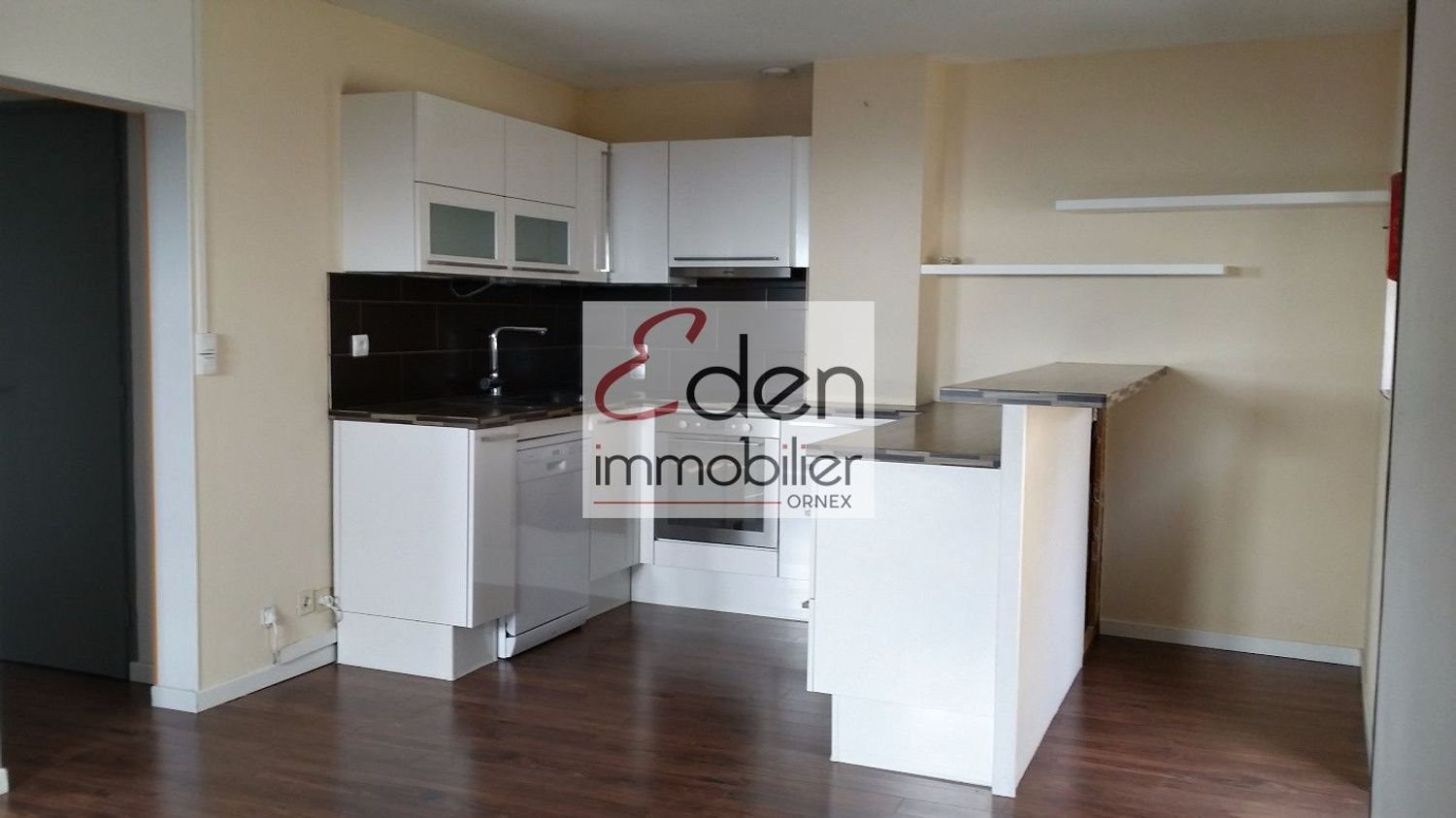 Appartement à louer, 73m², Cessy
